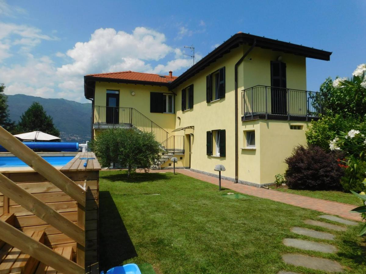Vila Haus Am See Porto Valtravaglia Exteriér fotografie