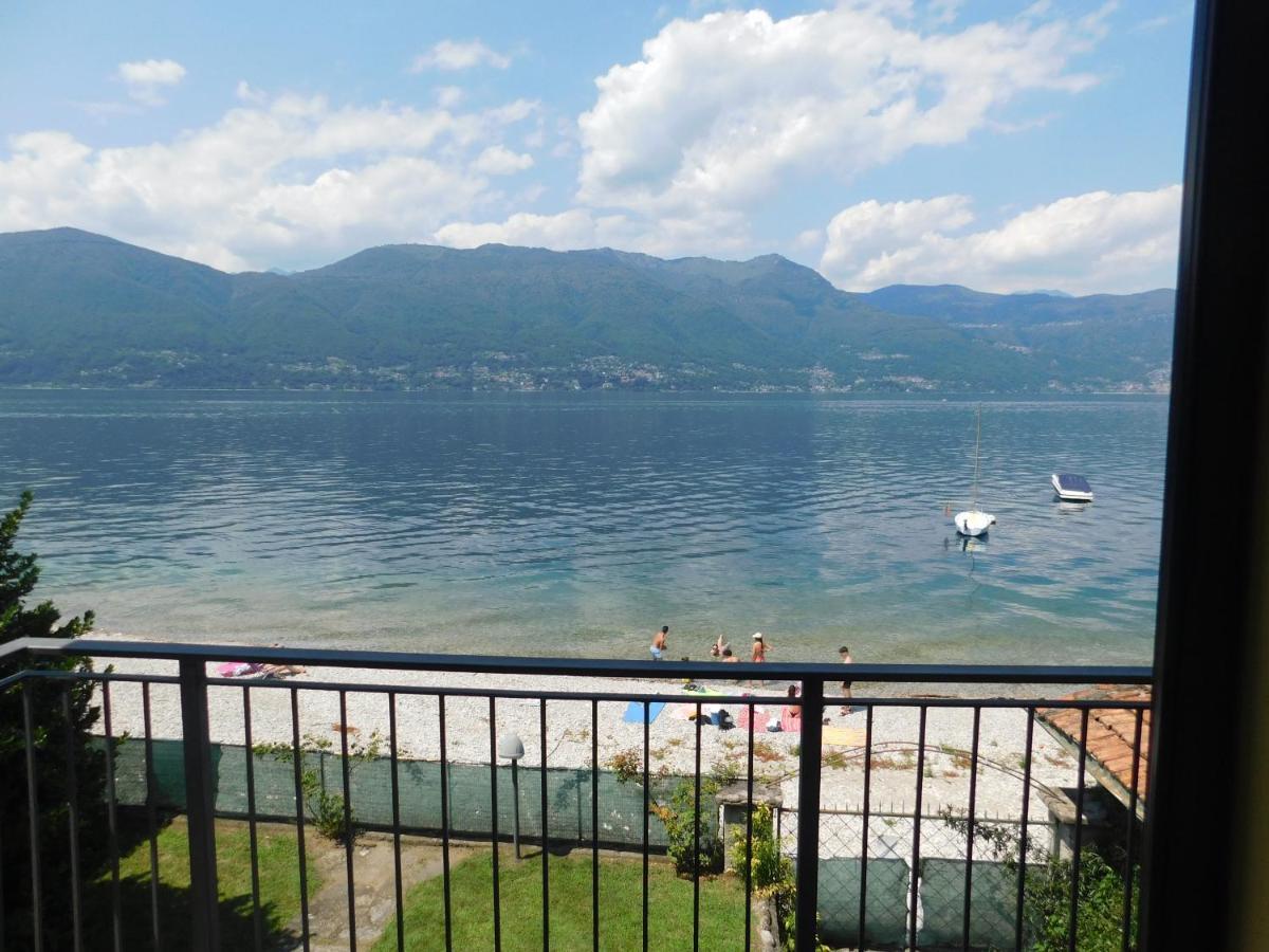 Vila Haus Am See Porto Valtravaglia Exteriér fotografie
