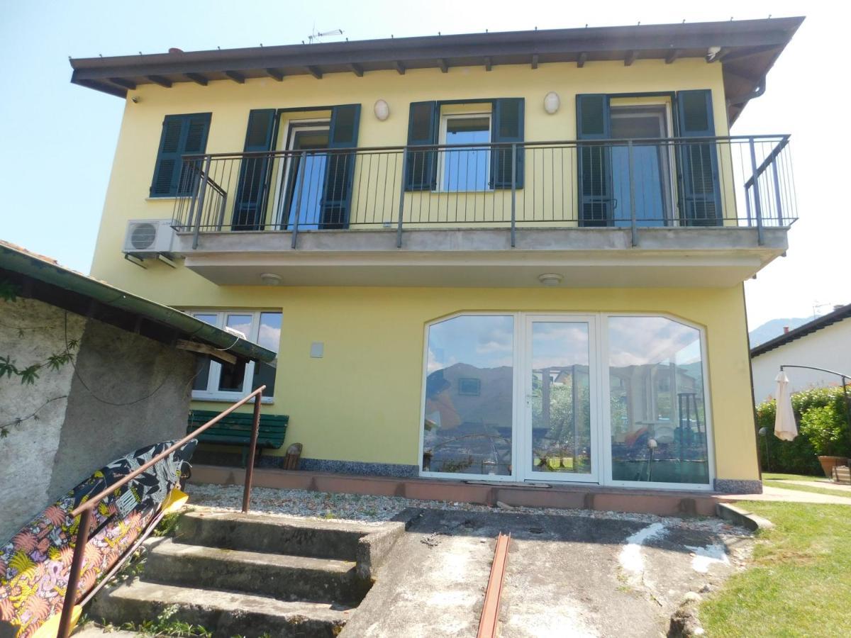 Vila Haus Am See Porto Valtravaglia Exteriér fotografie