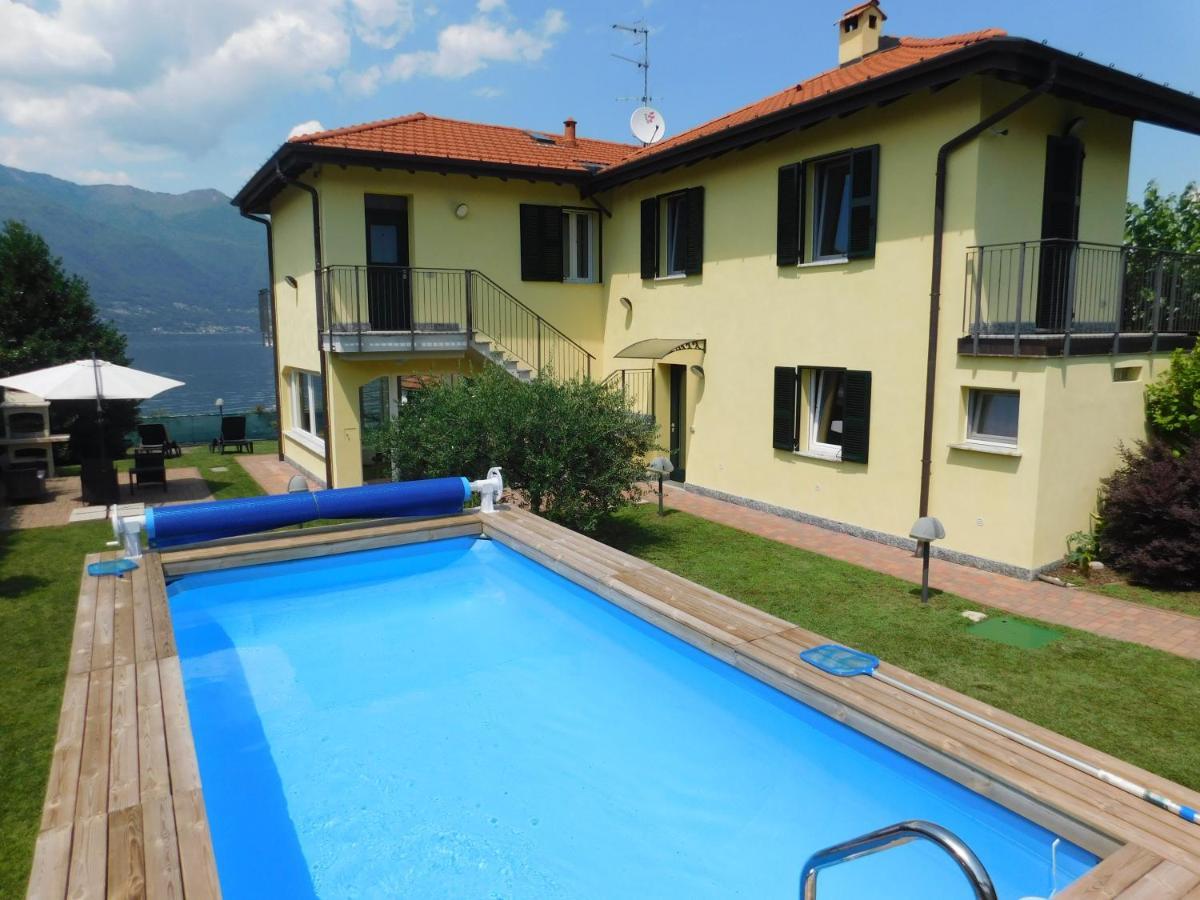 Vila Haus Am See Porto Valtravaglia Exteriér fotografie